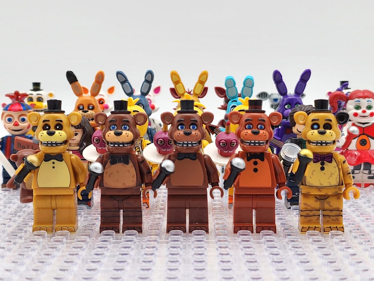 Five Nights At Freddy’s Block Figures Set of 24pcs