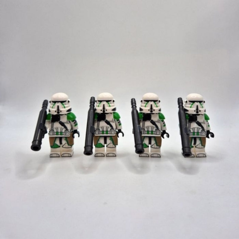 Space War Theme 41st Airborne Paratrooper Block Figures Set With RPS-6 Rocket Launcher