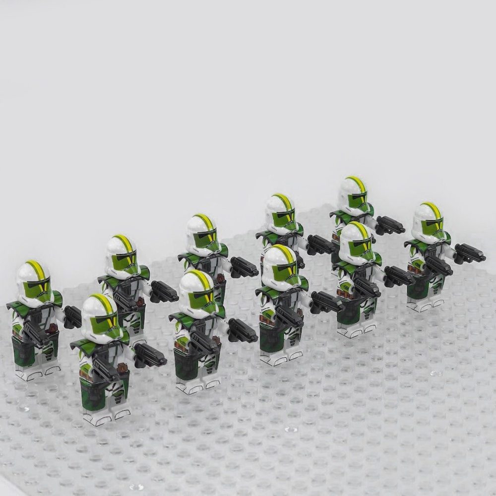 Space War Theme Doom Arc Clone Troopers Block Figures Set