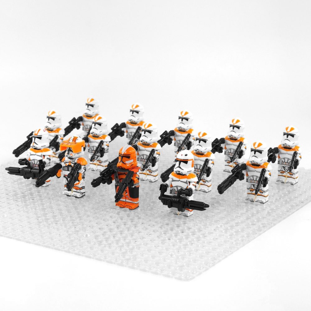 Space War Theme 212th Clone Troopers and Captains Block Figures Set
