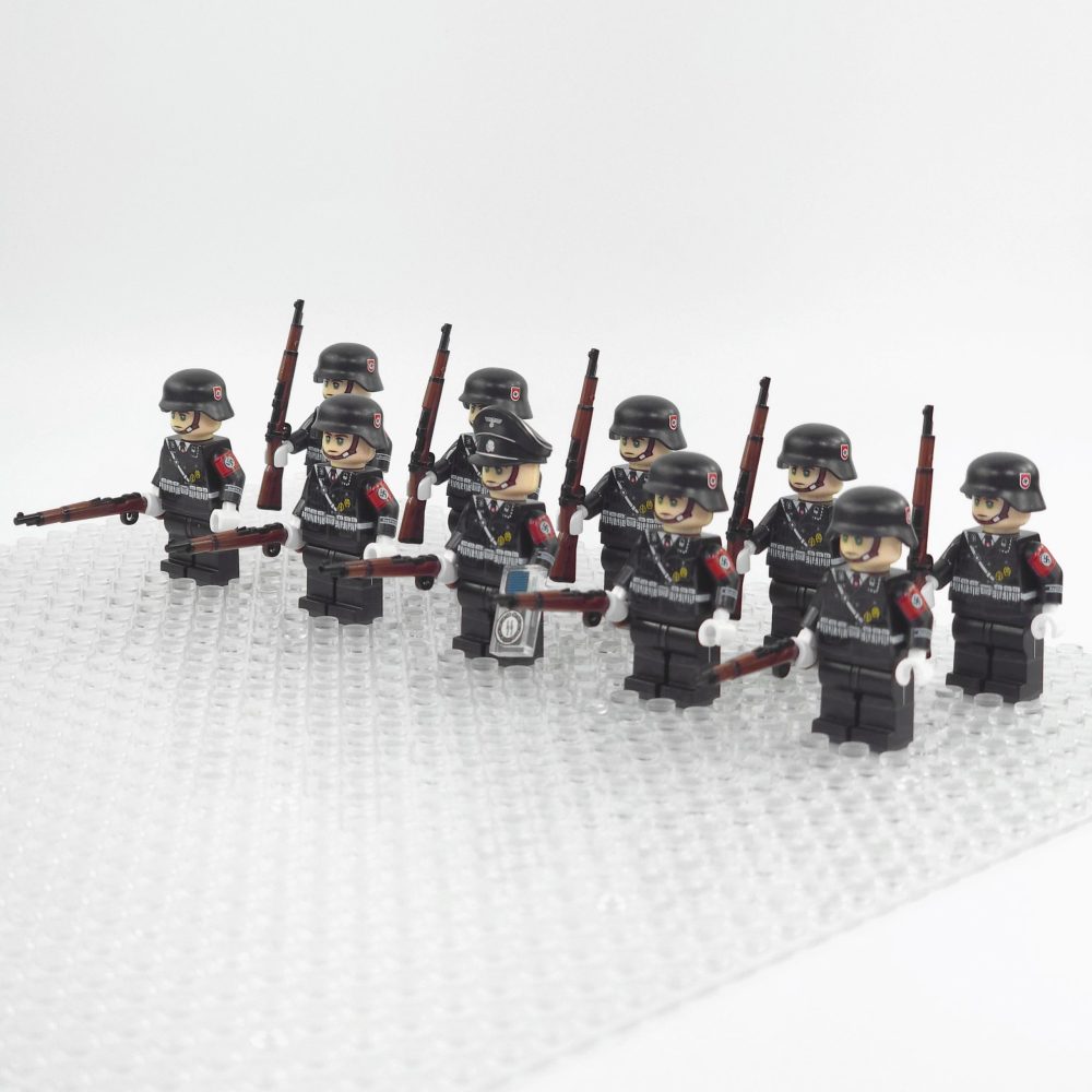 WWII German Honor Guard Soldiers Block Figures Set