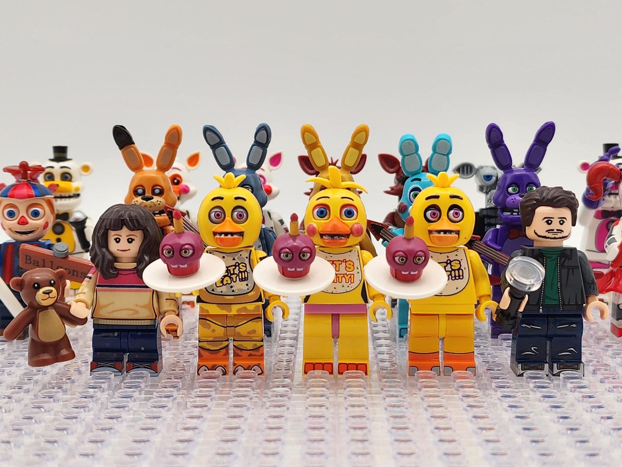 Five Nights At Freddy’s Block Figures Set of 24pcs