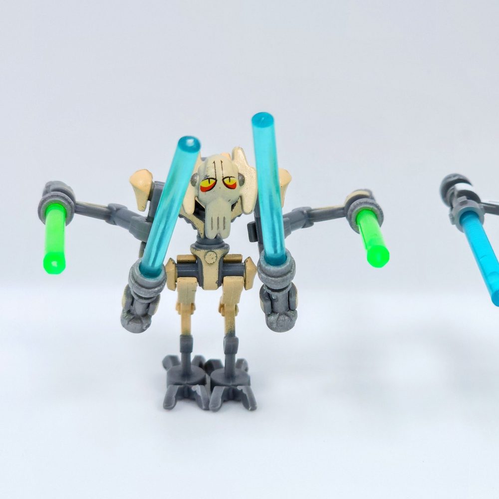Space War Theme General Grievous Block Figures Including Lightsaber Weapons Accessories