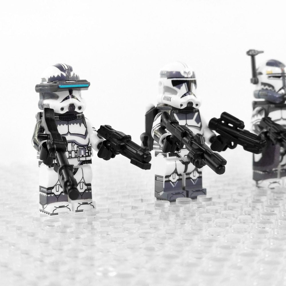 Space War Theme  104th Wolfpack Captains and Leaders Block Figures Set