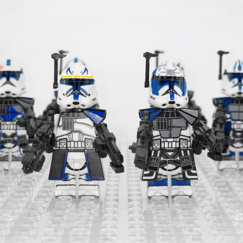 Space War Theme Captains and Heroes of the 501st Legion Block Figures Set