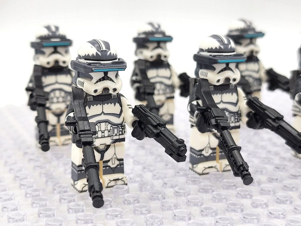 Space War Theme 104th Wolfpack Sargeants Clone TrooperBlock Figures Set