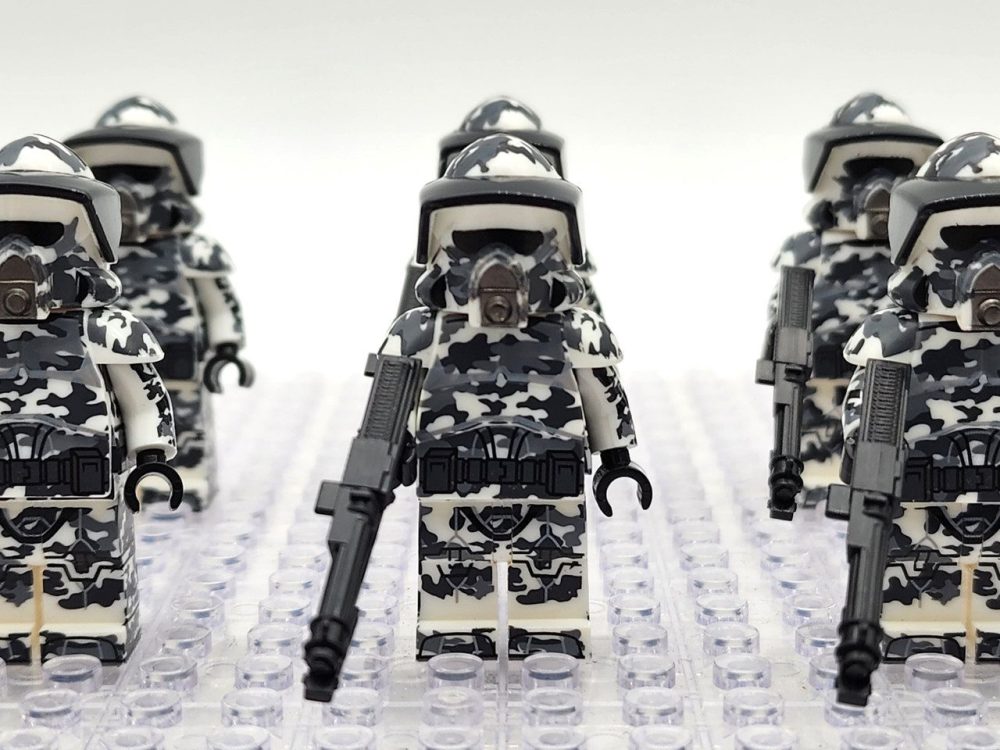 Space War Theme Jungle Camo ARF Clone Trooper Block Figures Set