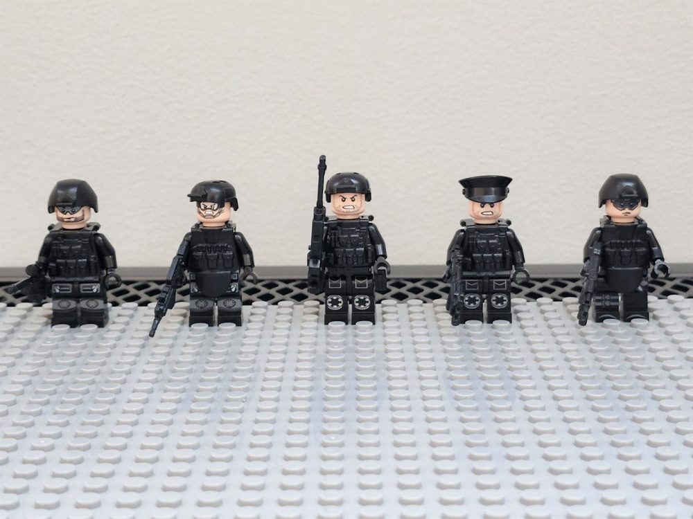 Swat Team Special Forces Riot Shields Block Figures Set of 24pcs With Assortment of