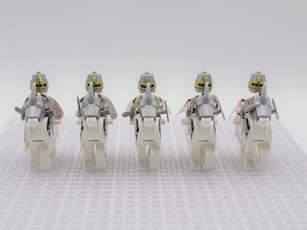 Crusades Holy Sepulchre Knights and Mounts Block Figures Set of 10pcs