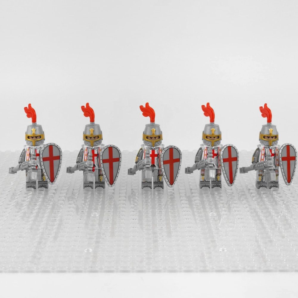 Crusades Knights Templar Battle Priests Block Figures With War Hammers and Shield Accessories
