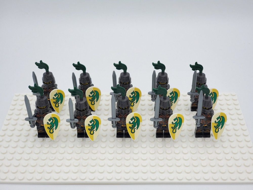 Green Dragon Knights Style 2 Block Figures Set of 10pcs
