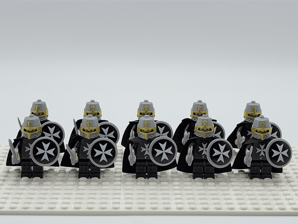 Knights Hospitallers Round Shield Block Figures Set of 10pcs