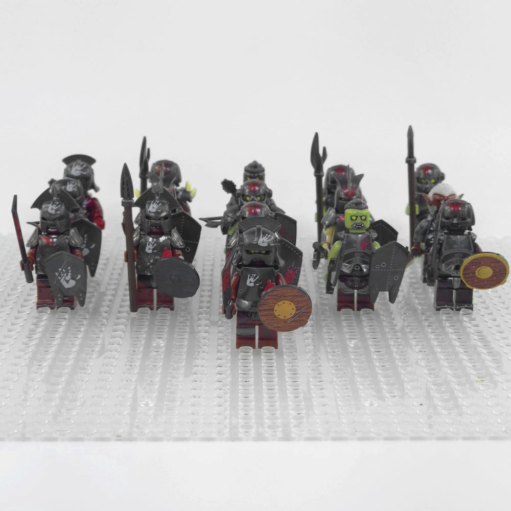 Lord the Rings Uruk-Hai Orcs and Goblins Block Figures Set 16pcs