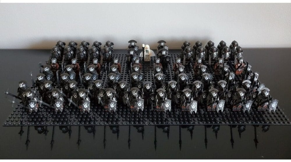 Lord the Rings Uruk-Hai Saruman Battle Helms Deep Block Figures Set 75pcs