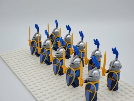 Blue Crown Knights Style 1 Block Figures Set of 10pcs