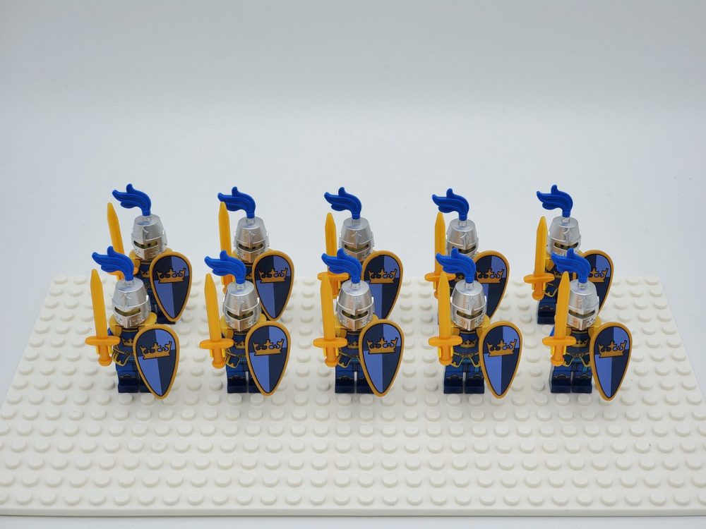 Blue Crown Knights Style 2 Block Figures Set of 10pcs