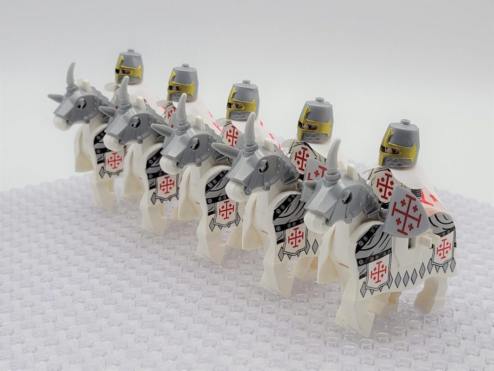 Crusades Holy Sepulchre Knights and Mounts Block Figures Set of 10pcs