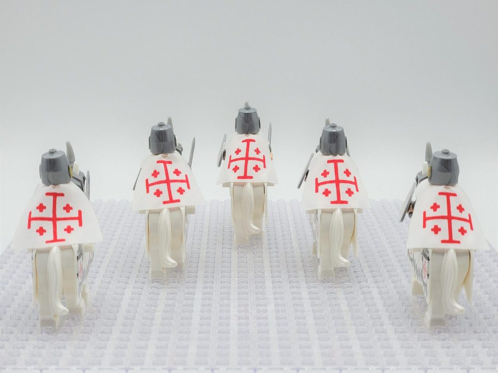 Crusades Holy Sepulchre Knights and Mounts Block Figures Set of 10pcs