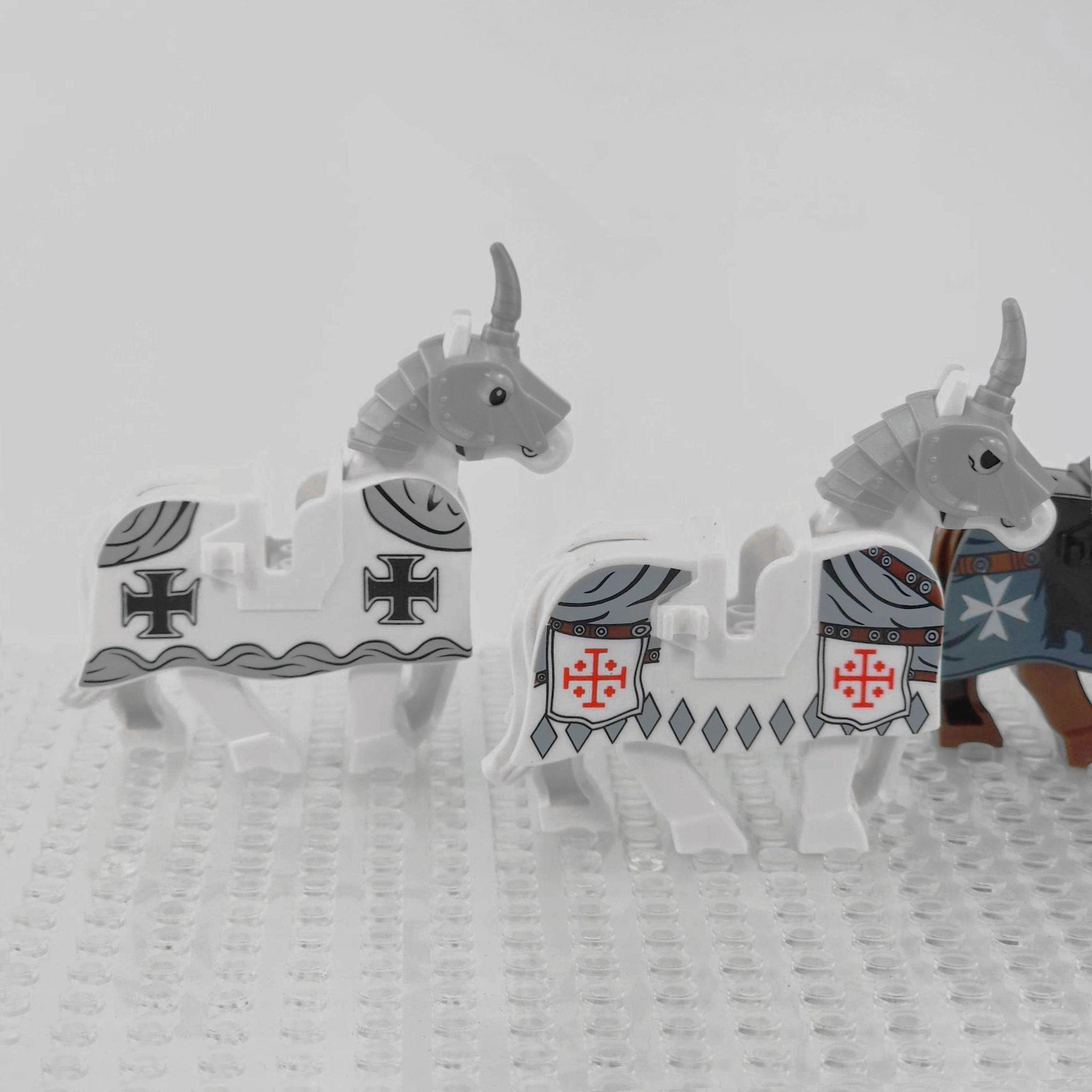 Crusades Horses and Mounts Block Figures