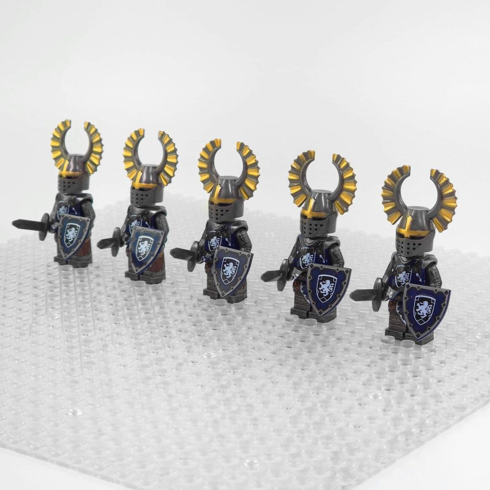 Crusades Knights Templar Lion Heart Knights Block Figures Set  With Sword and Shield