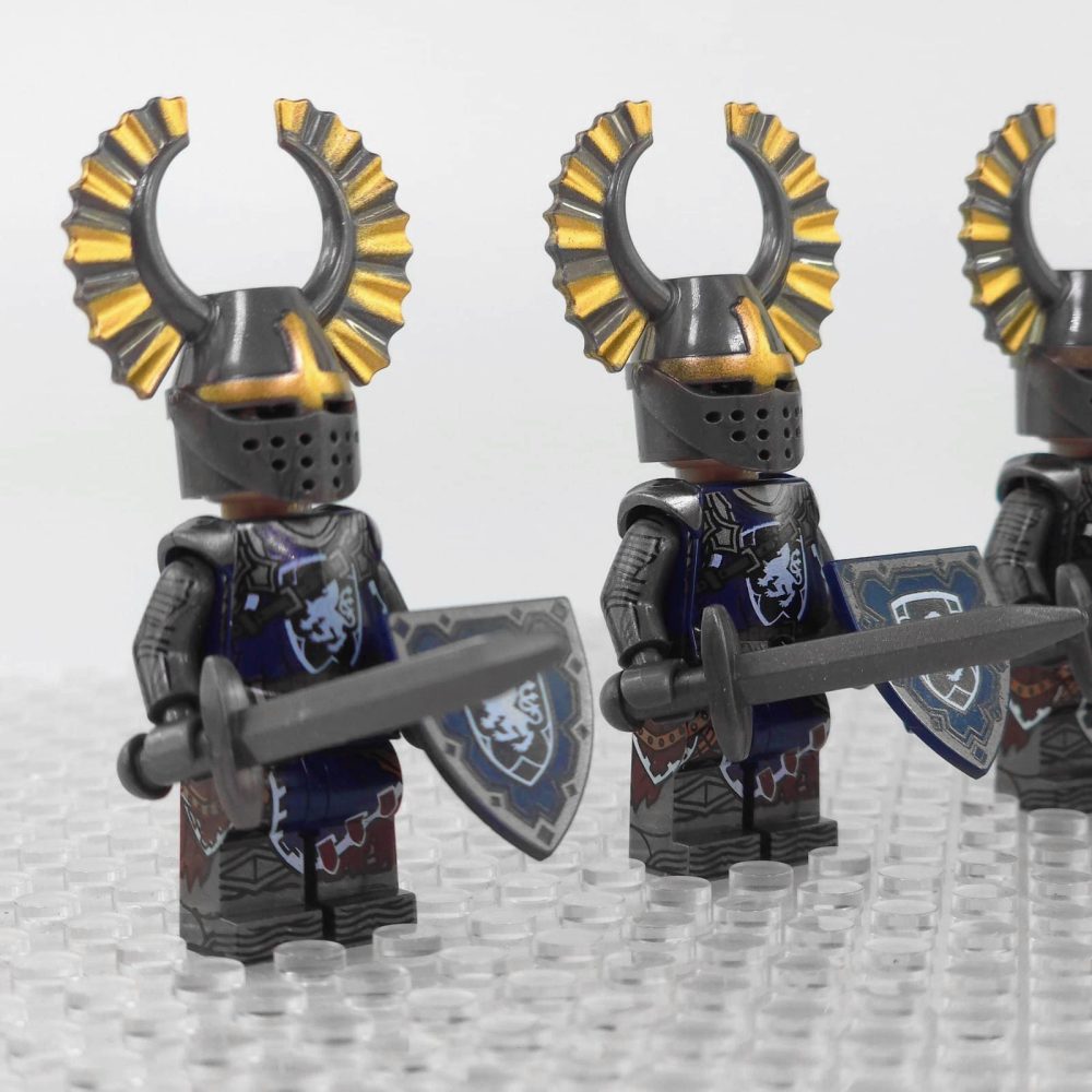 Crusades Knights Templar Lion Heart Knights Block Figures Set  With Sword and Shield