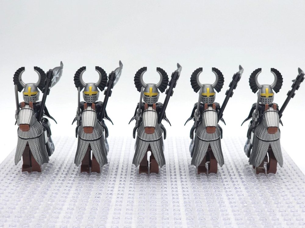 Crusades Mounted Knights Hospitallers Armored Warhorse Block Figures Set