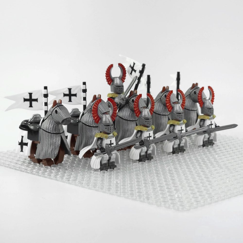 Crusades Mounted Teutonic Knights &Armored Warhorse Block Figures Set