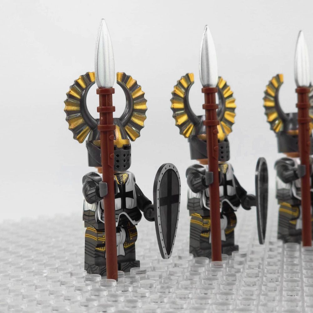 Crusades Teutonic Knights Elite Spears Block Figures Set With Spear and Shield