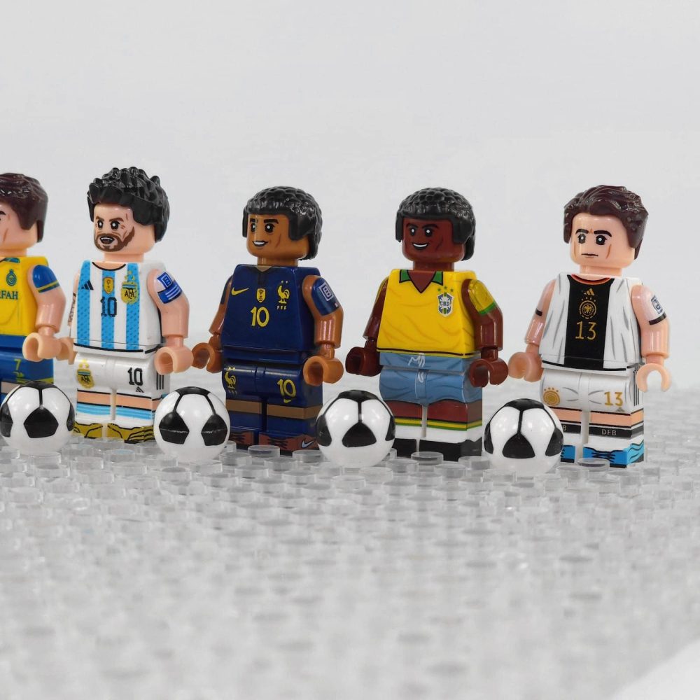 FIFA Football Players ‘The Greats’ Today and Yesterday Block Figures Set of 8pcs