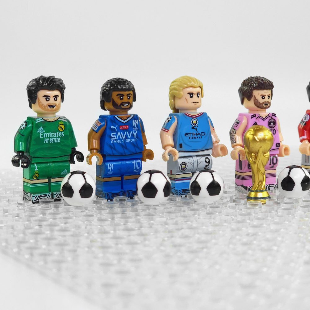 FIFA Football Star Players Block Figures Set with Football and Trophy Accessory
