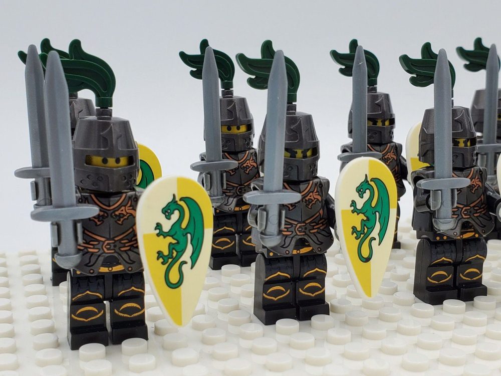Green Dragon Knights Style 2 Block Figures Set of 10pcs
