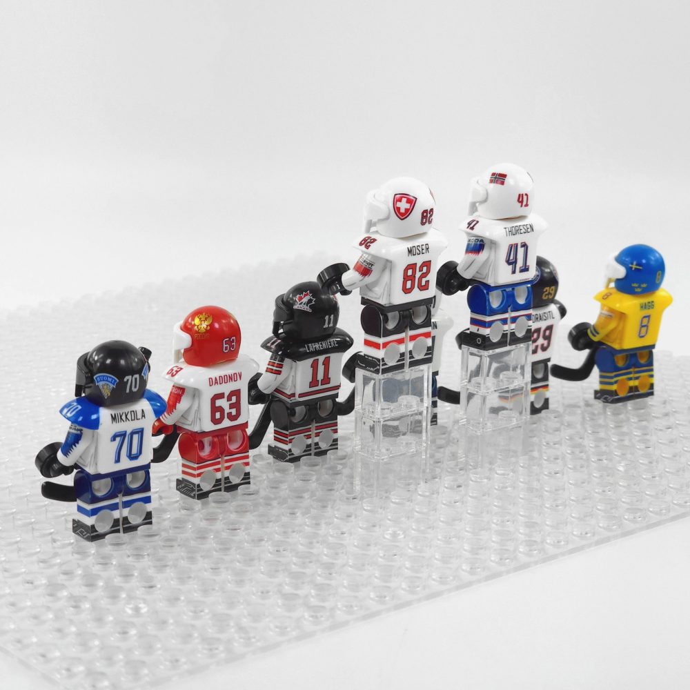 International Hockey All-Star Block Figures Set of 8pcs