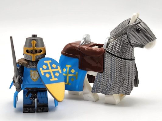 Kingdom of Jerusalem Mounted Knights & Armored Warhorse Block Figures Set