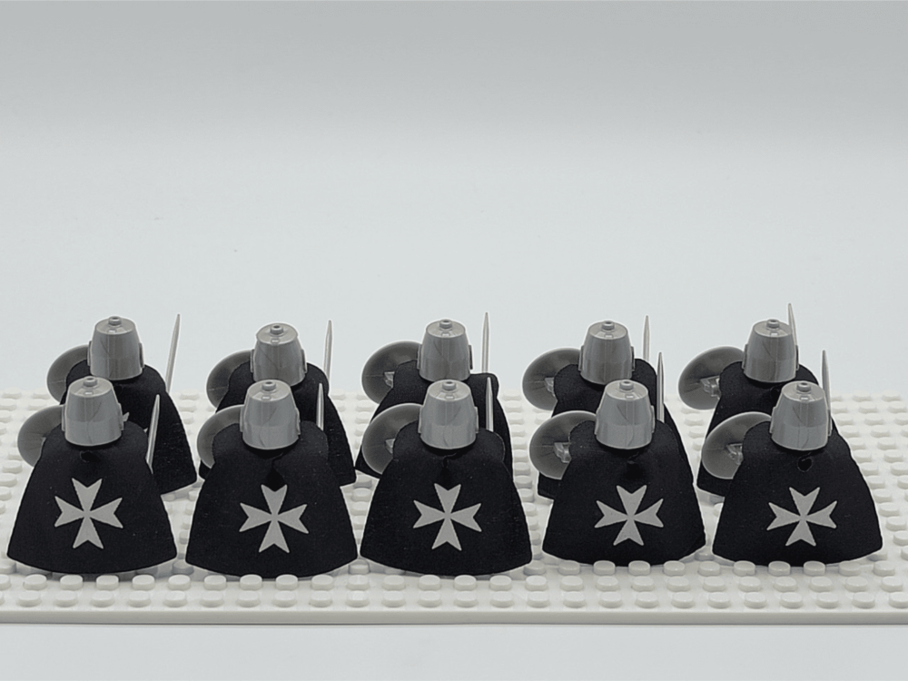 Knights Hospitallers Round Shield Block Figures Set of 10pcs