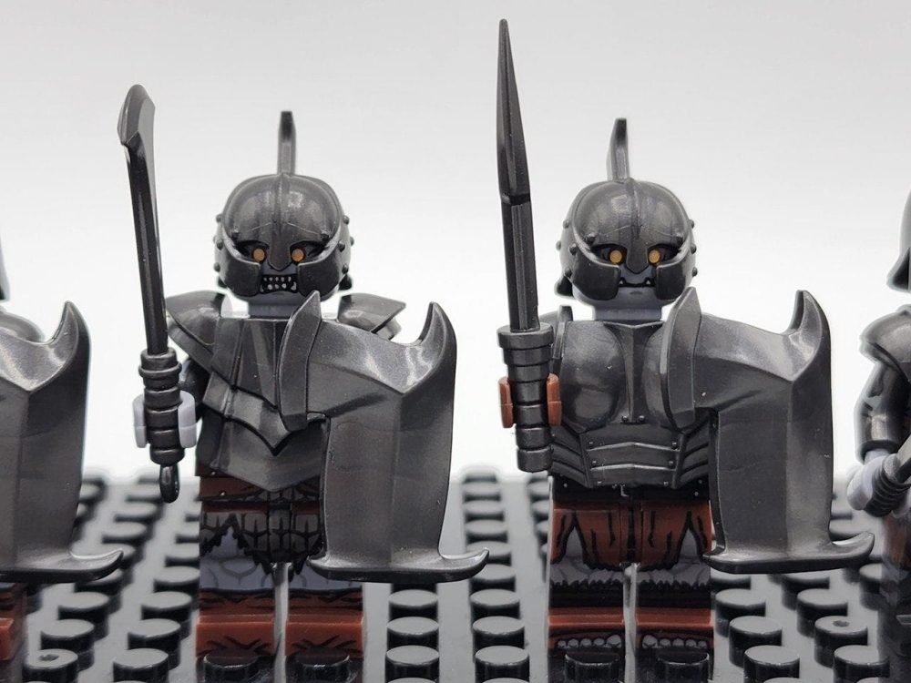 Lord the Rings Gundabad Orcs Block Figures Set 8pcs