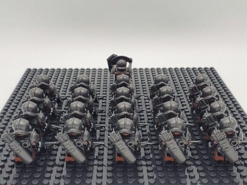 Lord the Rings Uruk-Hai Heavy Armour Block Figures Set 21pcs