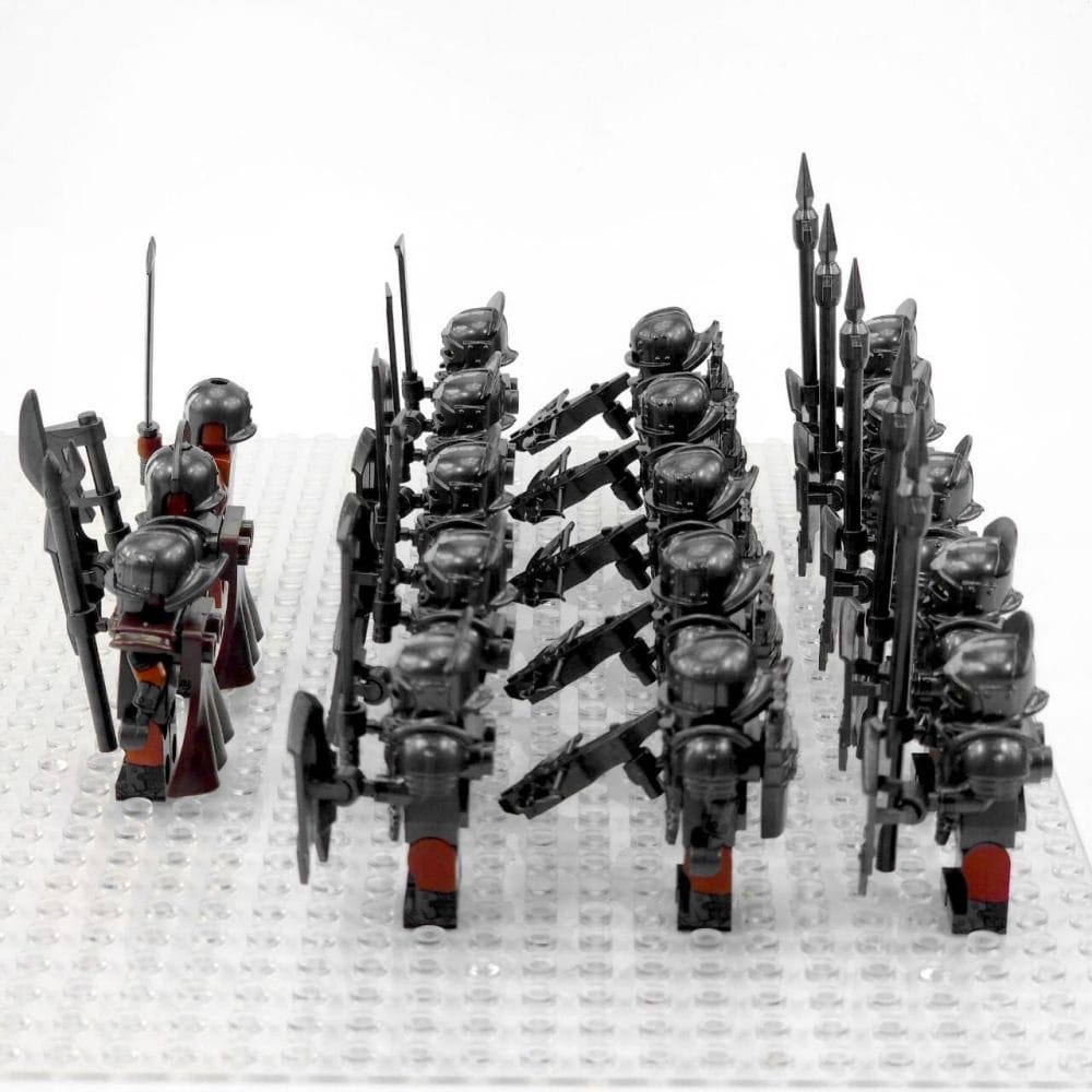 Lord the Rings Uruk-Hai Heavy Infantry Block Figures Set 18pcs