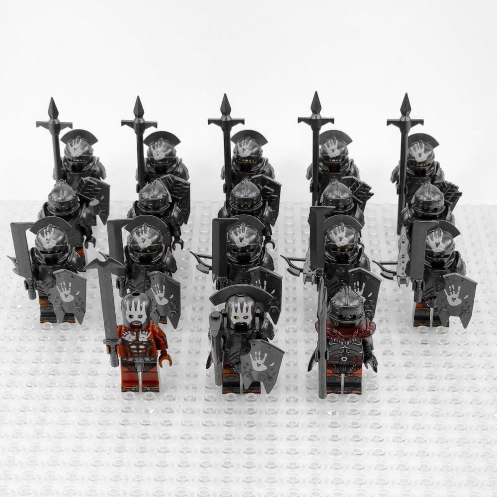 Lord the Rings Uruk-Hai Heavy Infantry Block Figures Set 18pcs