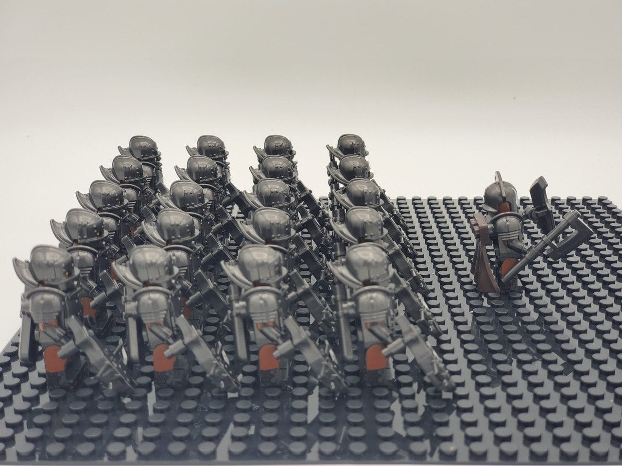 Lord the Rings Uruk-Hai Heavy Crossbows Block Figures Set 21pcs