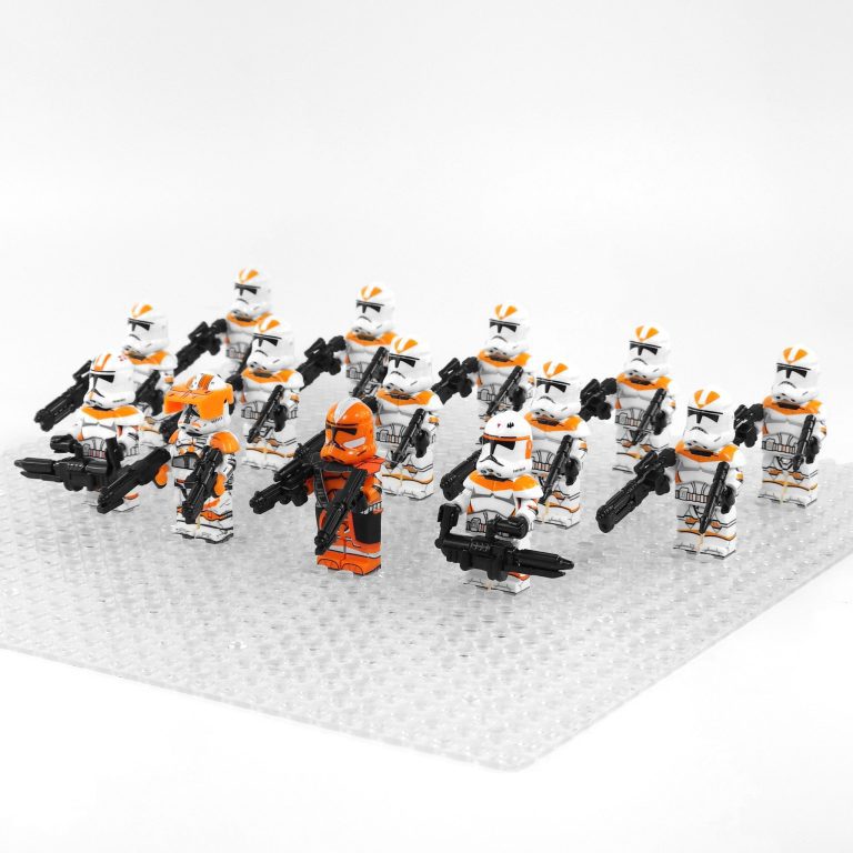 Space War Theme 212th Clone Troopers and CaptainsBlock Figures Set