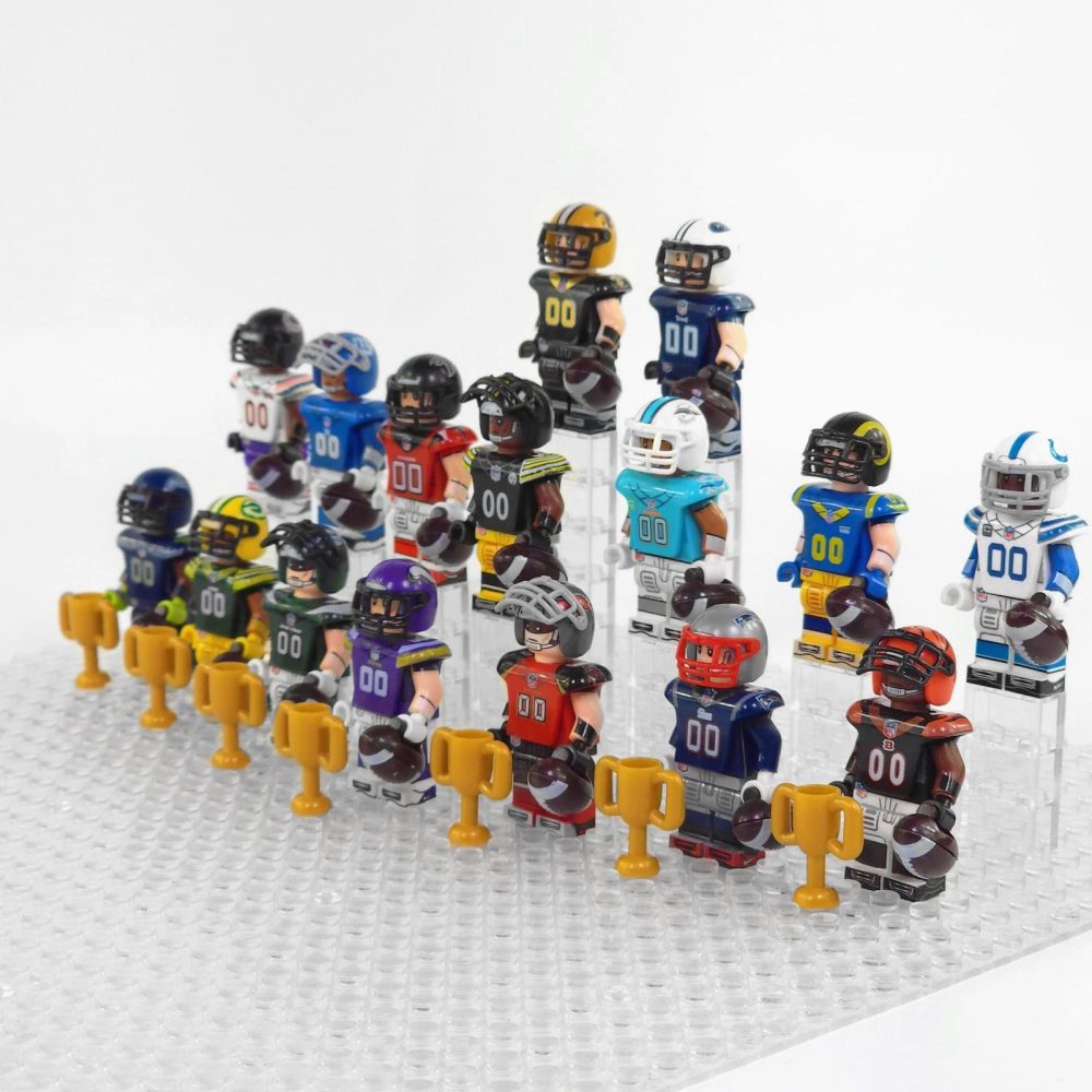 NFL Football Players Block Figures Set of 16pcs with Super Bowl Trophy Accessories