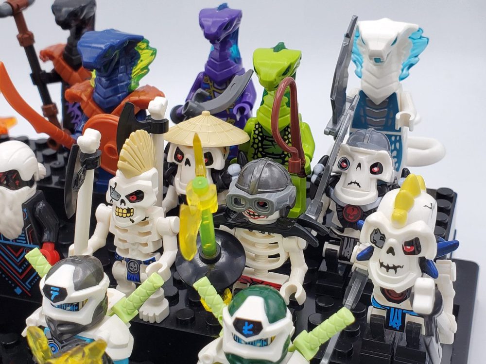 Ninjago Prime Empire 32-Piece Block Figures Collection
