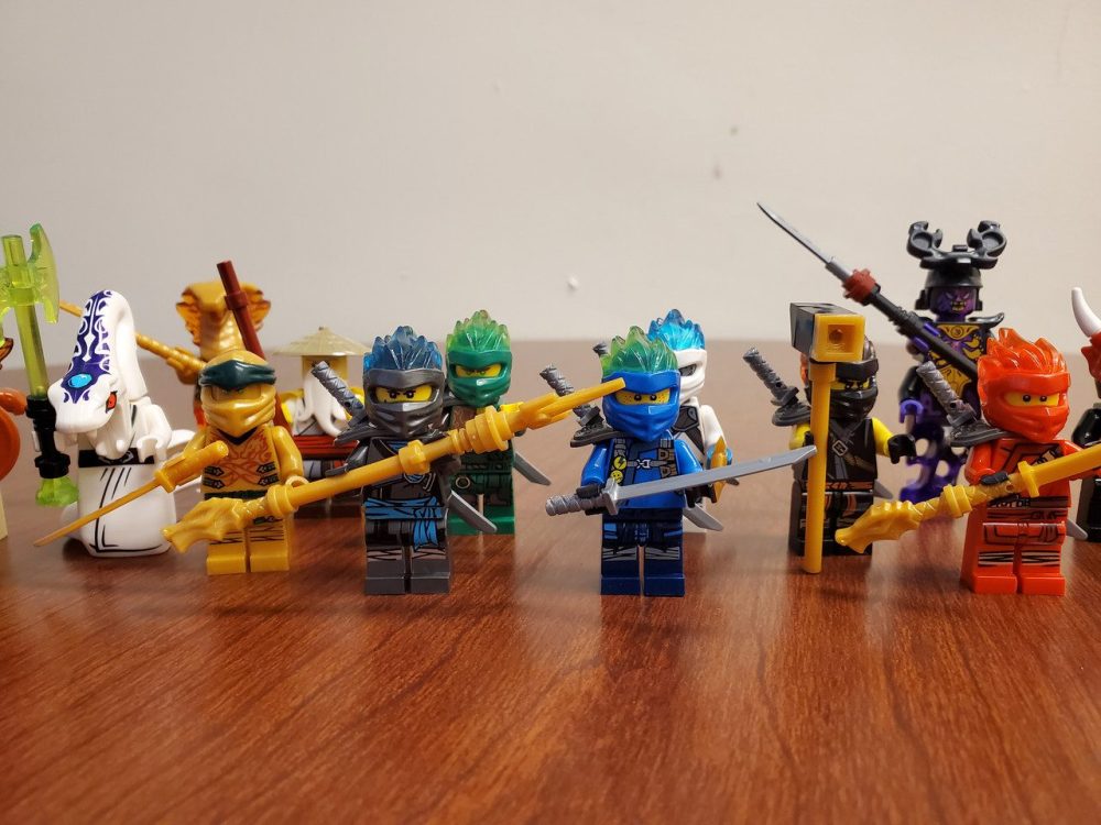 Ninjago Secrets of the Forbidden Spinjitzu 24-Piece Block Figures Collection