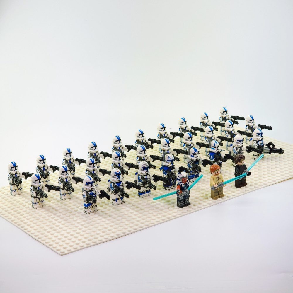 Space War Theme 501st Legion Block Figures Set of 31pcs With Obi-Wan, Anakin and Ahsoka