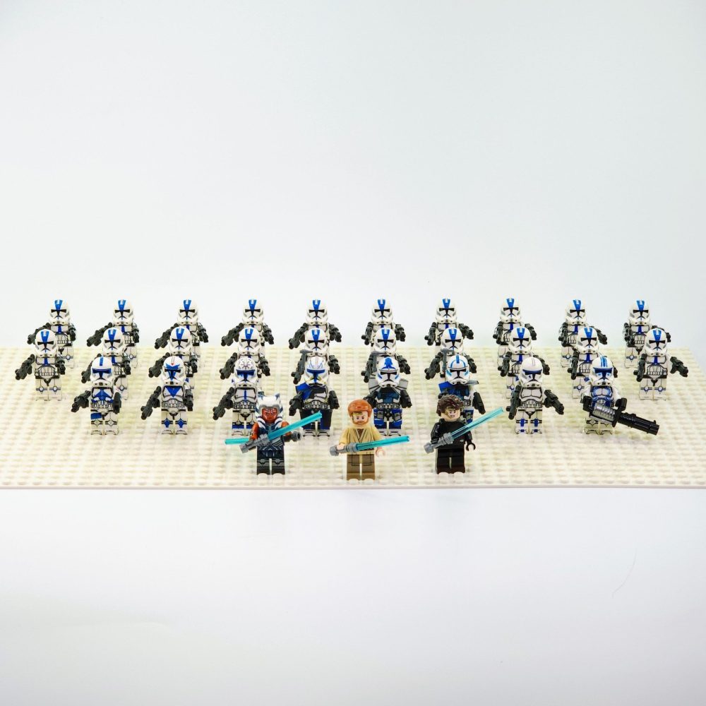 Space War Theme 501st Legion Block Figures Set of 31pcs With Obi-Wan, Anakin and Ahsoka