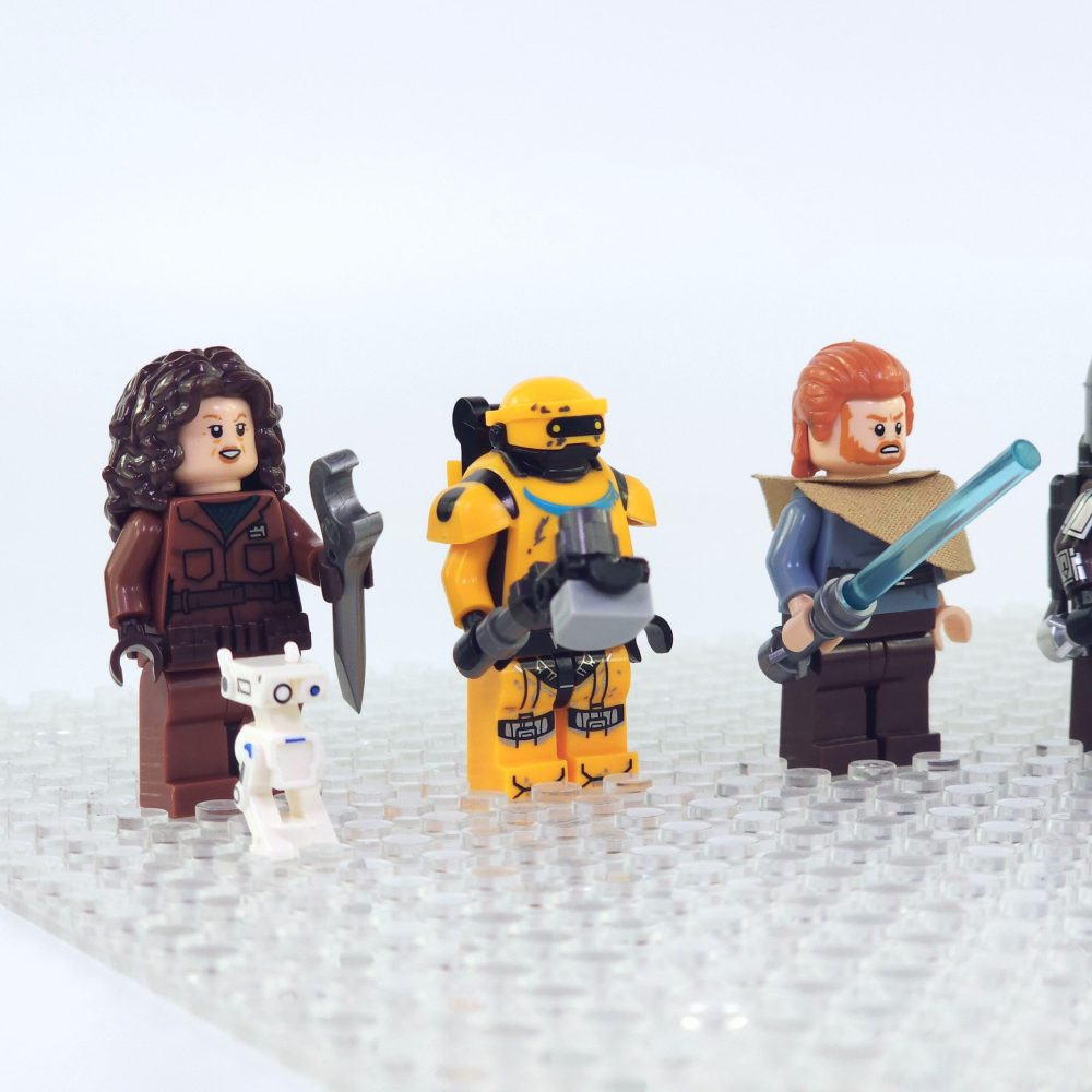 Space War Theme Assorted Iconic Block Figures Set of 7pcs