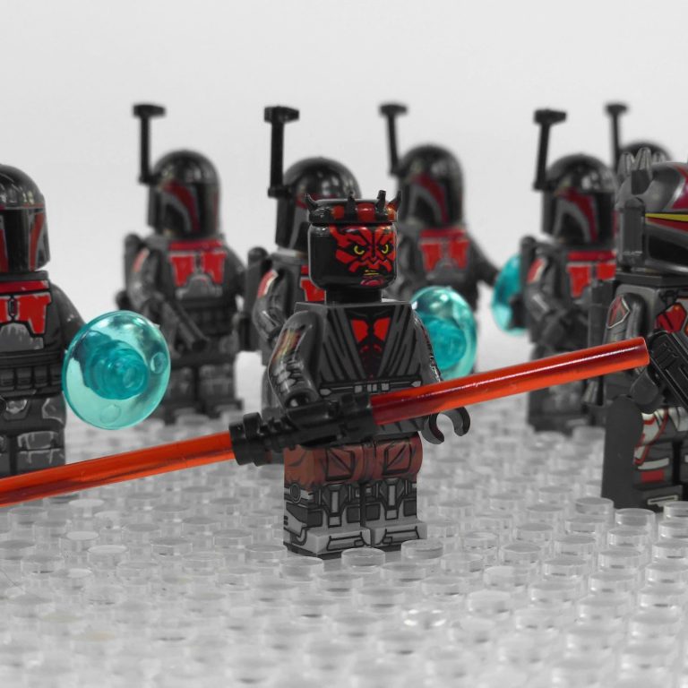Space War Theme Darth Maul Shadow Collective Block Figures Set of 12pcs