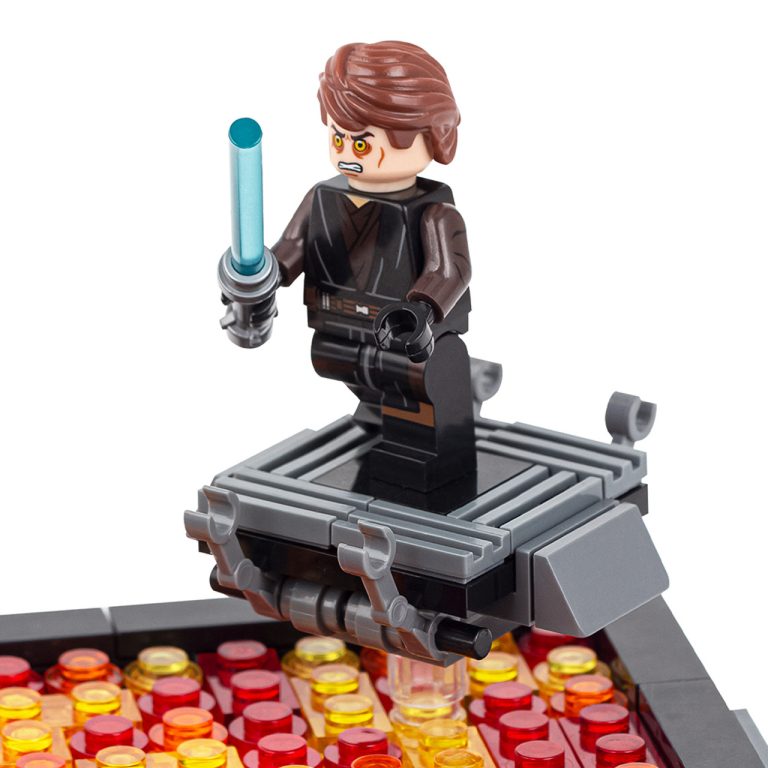 Space War Theme Duel On Mustafar MOC Set with Anakin Obi-Wan Block Figures (314pcs)