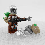 Star Wars Mandalorian With Beskar Armour and Baby Grogu Minifigure Set