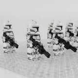 Space War Theme Phase 1 Clone Troopers With DC-15A Blaster Block Figures